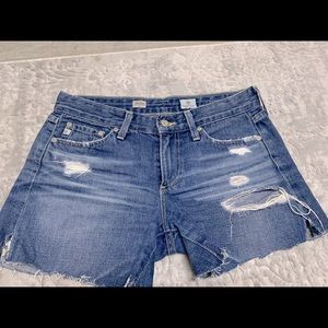 AG Adriano Goldschmied  distressed short